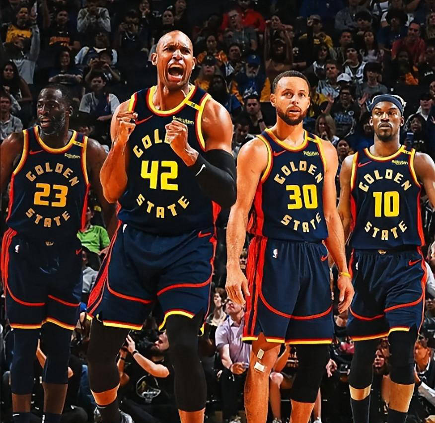 囤积阵容 囤积阵容